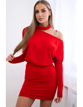 Abito con decorazioni sulle spalle